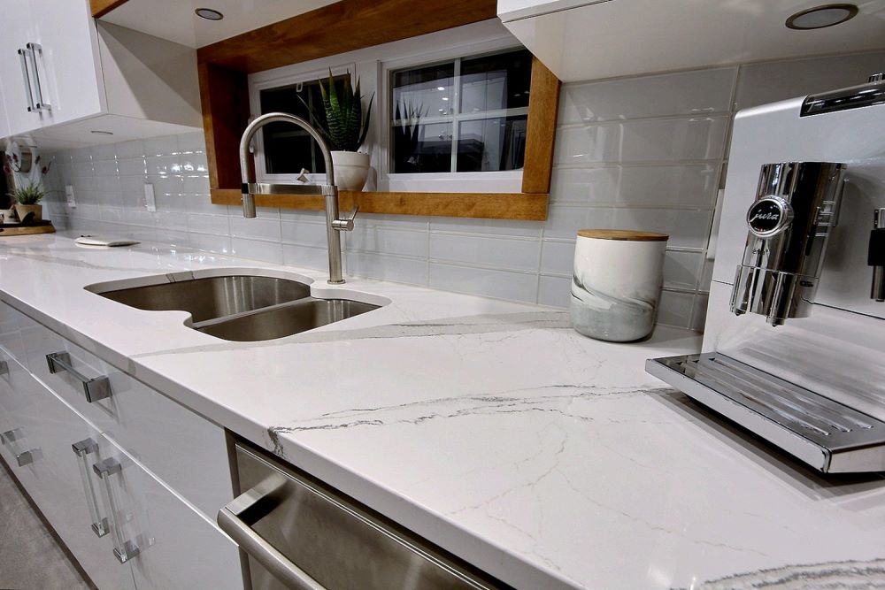 Multigranite | 2423 Bd du Royaume, Jonquière, QC G7T 1A2, Canada | Phone: (418) 542-7174