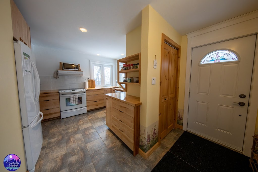 chalet ayur | 89 Chem. de la Minerve, La Minerve, QC J0T 1S0, Canada | Phone: (514) 316-6851