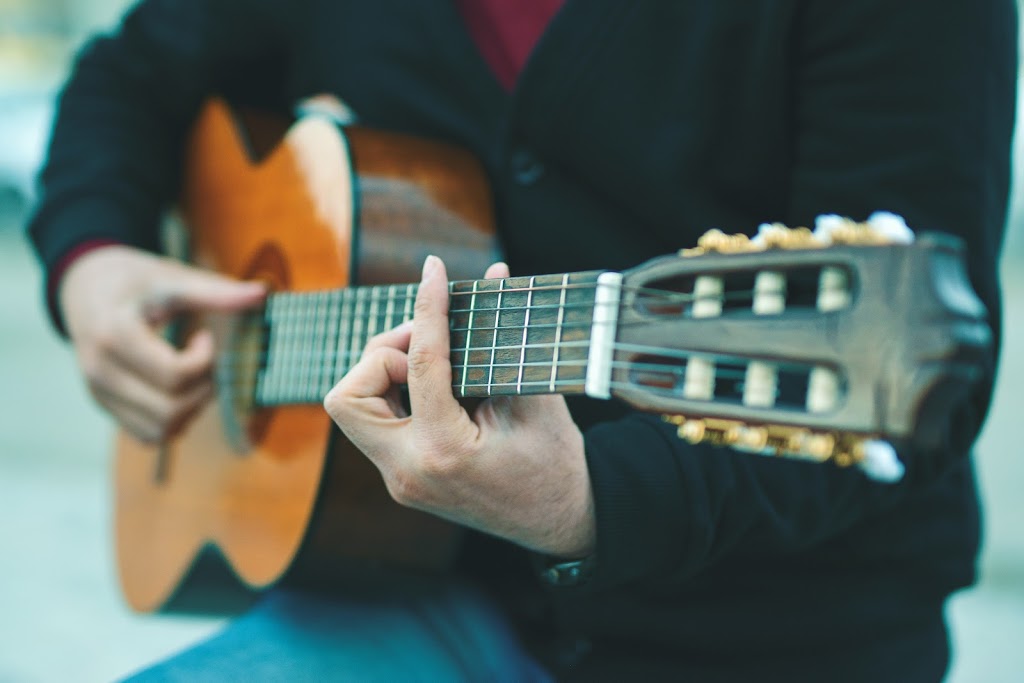 Les Productions Musico-Logic | 1545 78e Rue, Saint-Georges, QC G5Y 5C2, Canada | Phone: (418) 228-7569