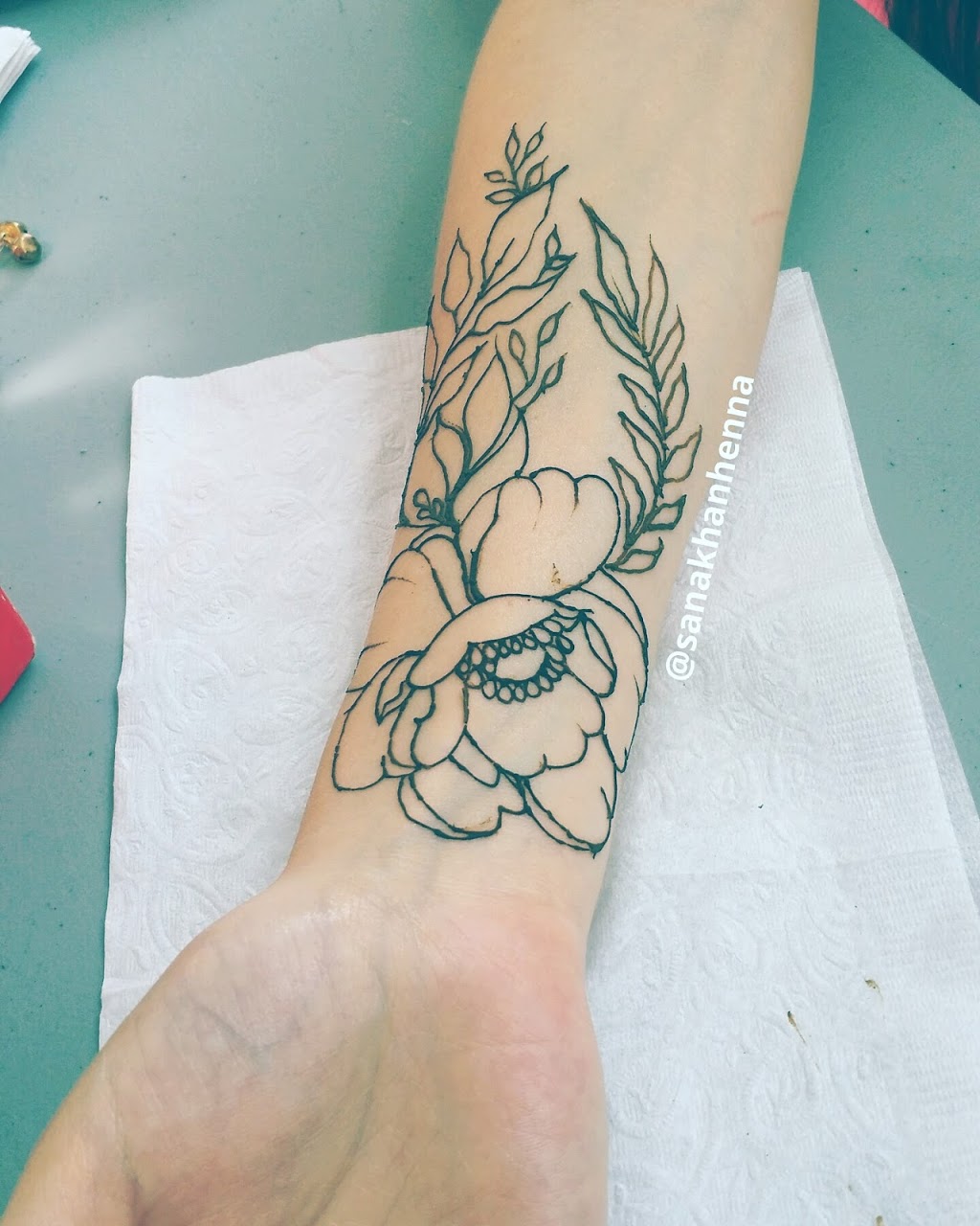 Sana Khan : Henna Artist | Chapman Mills Dr, Ottawa, ON K2J 5T2, Canada | Phone: (613) 413-6029