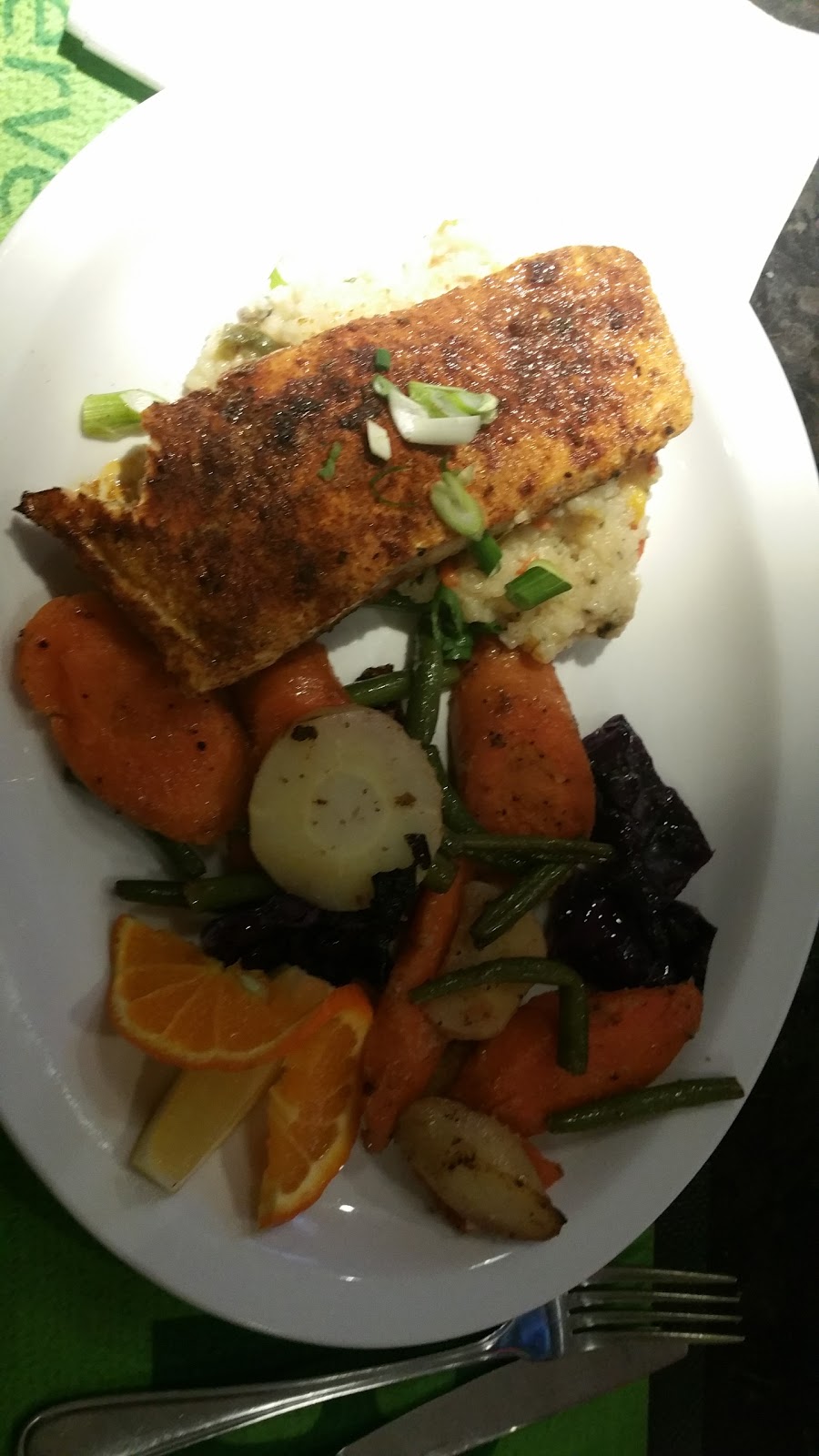 Out-Back Restaurant & Lounge | 500 Norwich Ave, Woodstock, ON N4S 3W5, Canada | Phone: (519) 290-5151