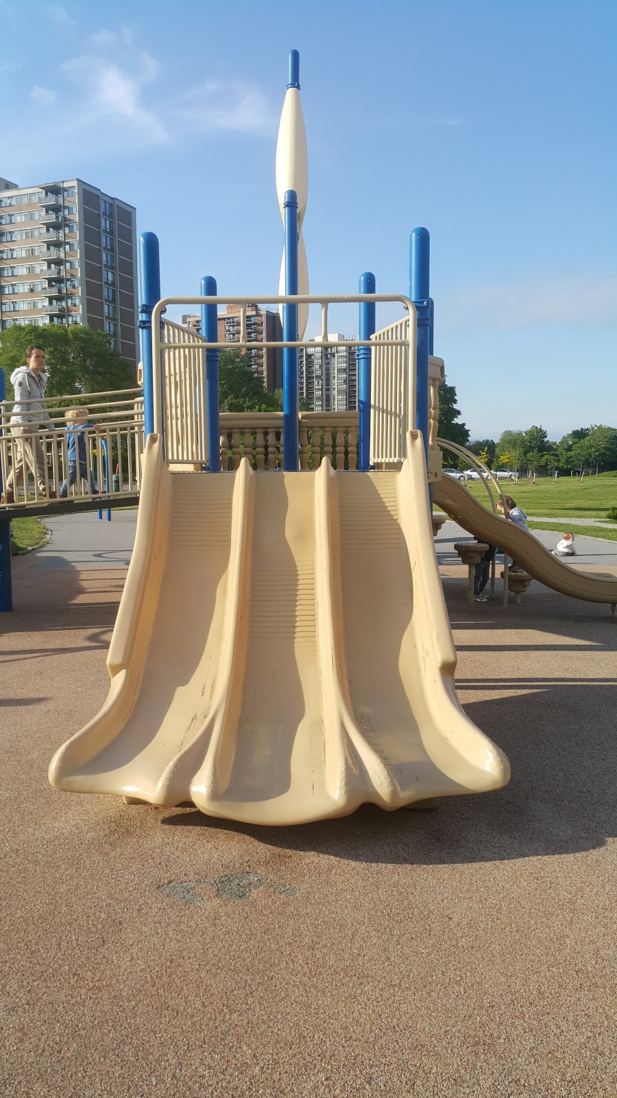 Childern Play Ground | 2340 Ontario St, Oakville, ON L6L 6P7, Canada
