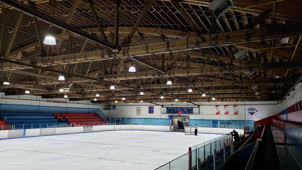 Weston Lions Park | 135 Humber River Recreational Trail, Toronto, ON M9N 1H7, Canada | Phone: (416) 338-4386