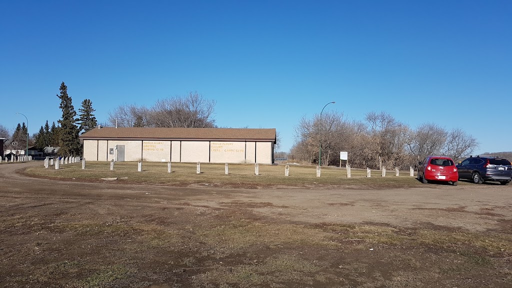 Boat House | 800 River St W, Prince Albert, SK S6V 2Z8, Canada | Phone: (306) 922-4300