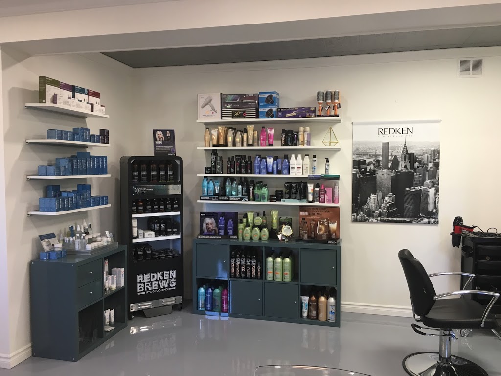 Chromatik Le Salon | 871 Rue Shefford #100A, Bromont, QC J2L 1C4, Canada | Phone: (450) 534-0400