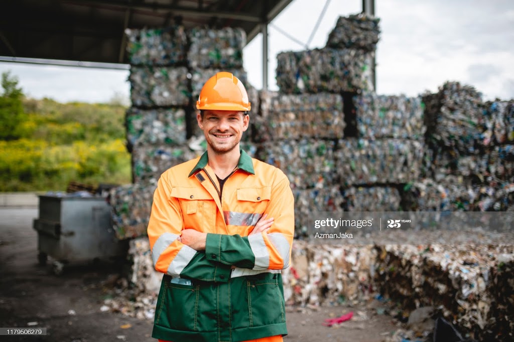 OF Garbage | 2020 Sheppard Ave W #1208, North York, ON M3N 1A3, Canada | Phone: (647) 326-0000