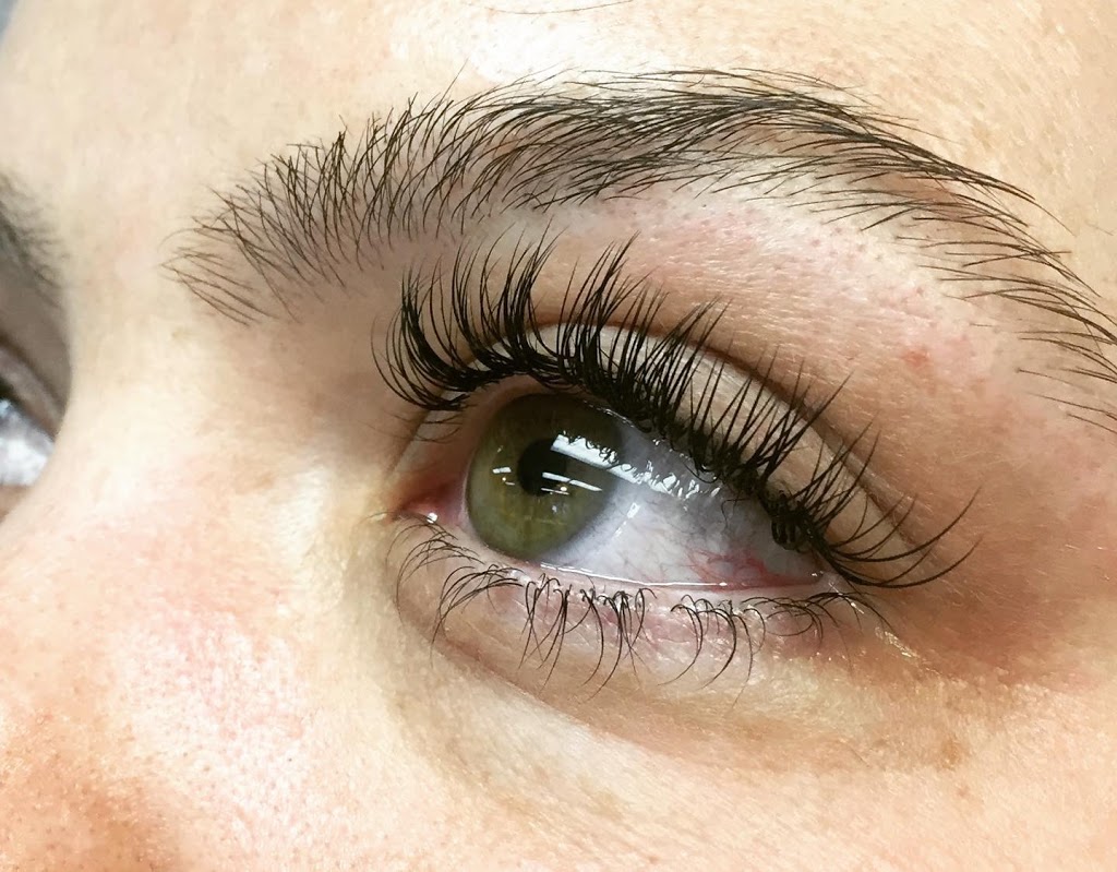 AAA Freedom & Flesh Beauty Bar | 32 Ontario St N, Kitchener, ON N2H 4Y4, Canada | Phone: (226) 988-2848