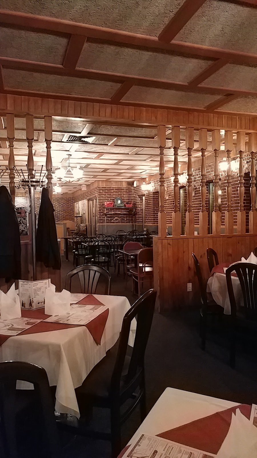 Restaurant Milano Pizzeria | 46 Rue St Georges, Saint-Jérôme, QC J7Z 4Y9, Canada | Phone: (450) 436-1456