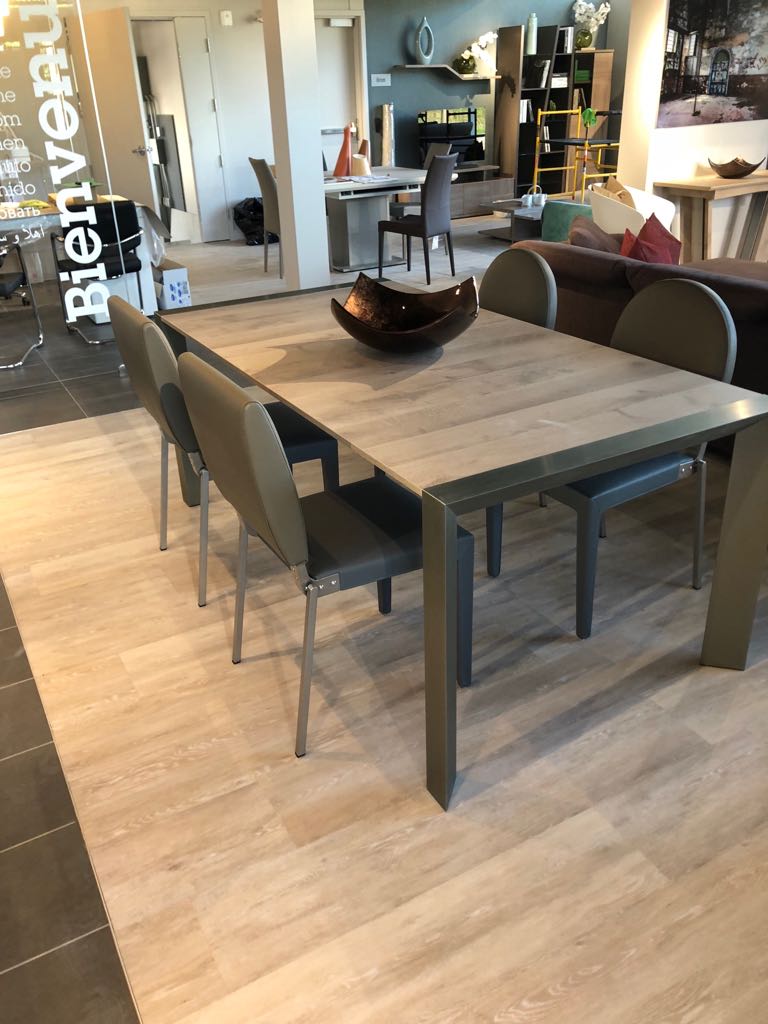 Meubles Gautier Montréal | Sortie 28 Autoroute 15, 1250 Boulevard Michèle-Bohec, Blainville, QC J7C 5S4, Canada | Phone: (514) 395-9898