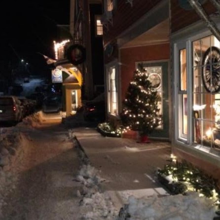 Amicus Gallery | 20 Pleasant St, Chester, NS B0J 1J0, Canada | Phone: (902) 275-2496