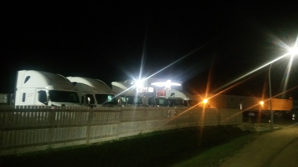 4Tracks Ltd. | 374 Eagle Dr, Rosser, MB R0H 1E0, Canada | Phone: (204) 633-5444