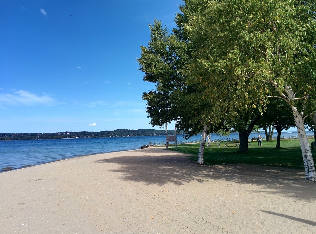 Minets Point Park | 10 Lismer Blvd, Barrie, ON L4N 4B8, Canada | Phone: (705) 726-4242