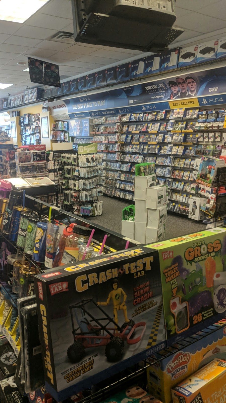 EB Games | Chain Lake Drive Plaza, 201 Chain Lake Drive, Halifax, NS B3S 1C8, Canada | Phone: (902) 450-5666