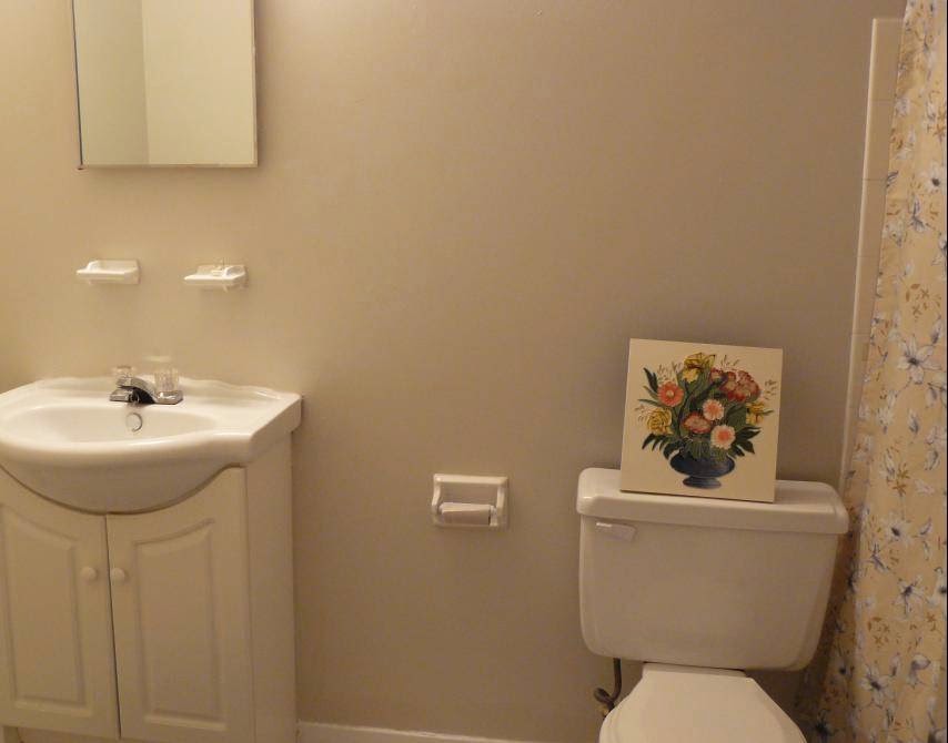 Inverness Apartments | 29 Inverness Drive, Woodlawn Rd. and Inverness Dr., Guelph, ON N1E 3M1, Canada | Phone: (519) 546-6952