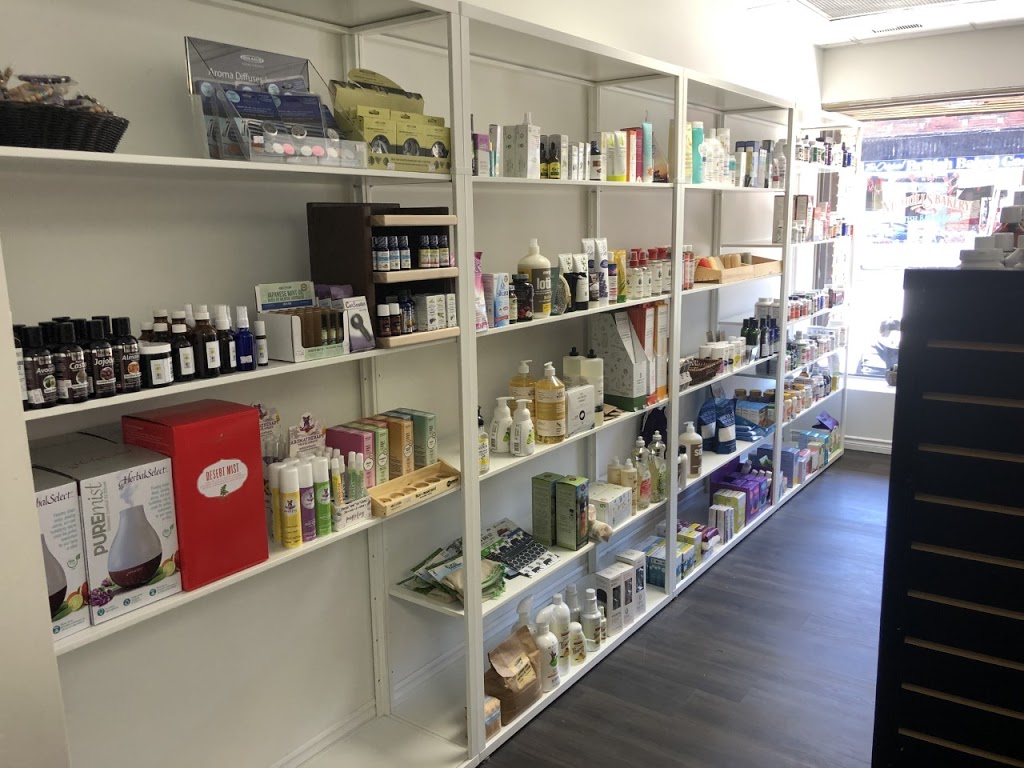 Living Holistic | 47 Robinson St, Simcoe, ON N3Y 1W5, Canada | Phone: (519) 426-8338