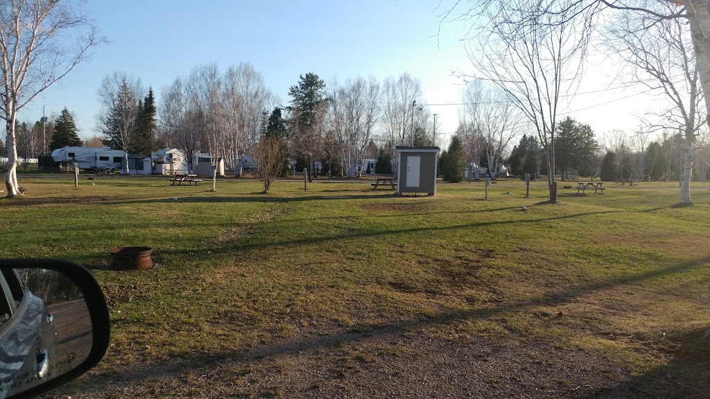 Camping St-Félicien | 2206 Bd du Jardin, Saint-Félicien, QC G8K 2N8, Canada | Phone: (418) 679-1719