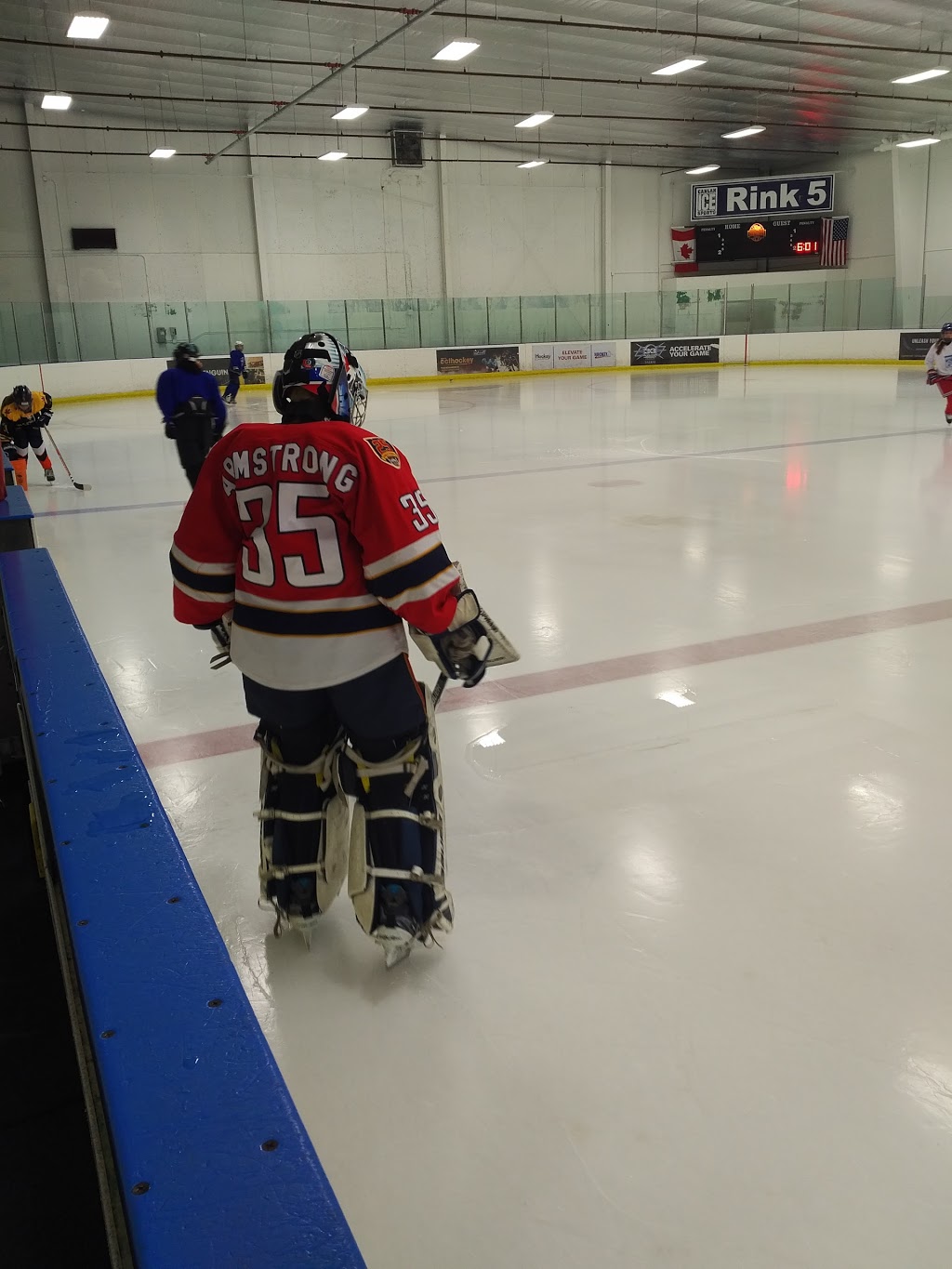Canlan Ice Sports | 989 Murray Ross Pkwy, North York, ON M3J 3M4, Canada | Phone: (416) 661-5900