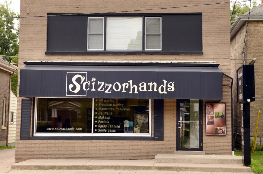 Scizzorhands Salon & Spa | 322 Wharncliffe Rd N, London, ON N6G 1E3, Canada | Phone: (519) 432-9255