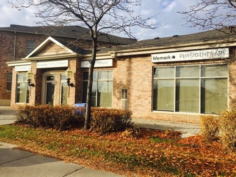 Lifemark Physiotherapy Maple | 2200 Rutherford Rd Unit 12, Concord, ON L4K 5V2, Canada | Phone: (905) 417-4135
