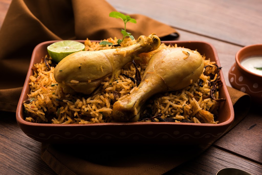 Chowrasta Indian Cuisine - Oshawa | 633 King St E, Oshawa, ON L1H 1G3, Canada | Phone: (905) 579-2999