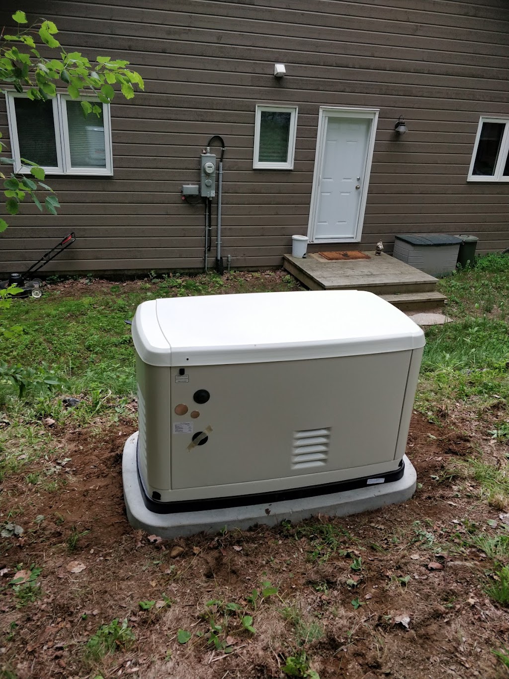Donaldson Electric | 3875 Loop Rd, Harcourt, ON K0L 1X0, Canada | Phone: (705) 457-8545