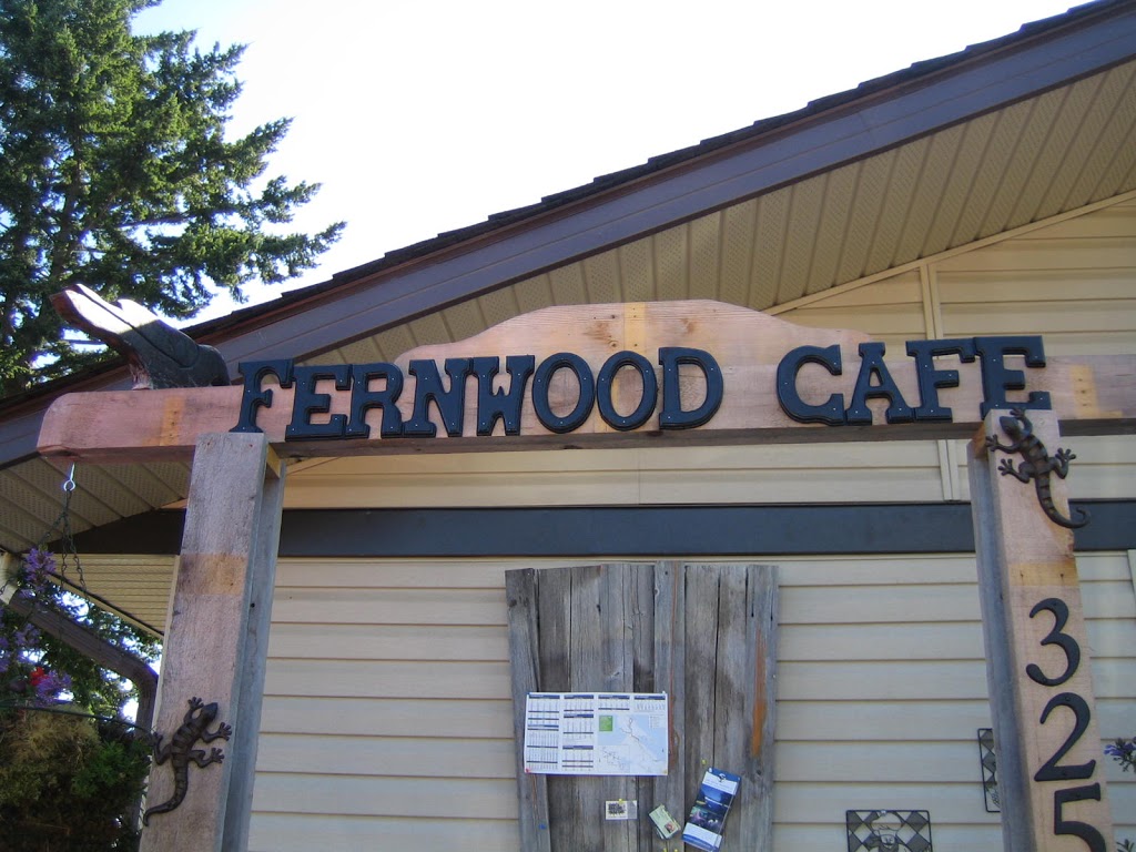 Fernwood Road Cafe | 325 Fernwood Rd, Salt Spring Island, BC V8K 1C3, Canada | Phone: (250) 931-2233