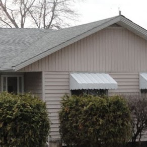 Super Bee Roofing: Winnipeg Roofing Company | 384 Strathmillan Rd, Winnipeg, MB R3J 2V7, Canada | Phone: (204) 832-2635
