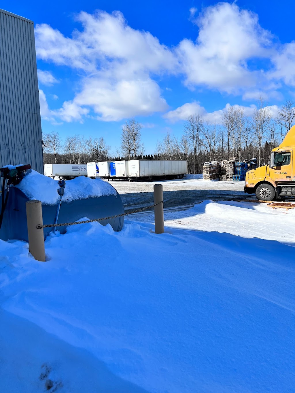 Papiers Grimard Inc | 135 Rue Henry Wheeler, Windsor, QC J1S 3B6, Canada | Phone: (819) 845-9021