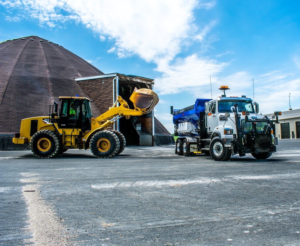Viking-Cives Ltd. | 42626 Grey County Rd 109, Mount Forest, ON N0G 2L0, Canada | Phone: (519) 323-4433