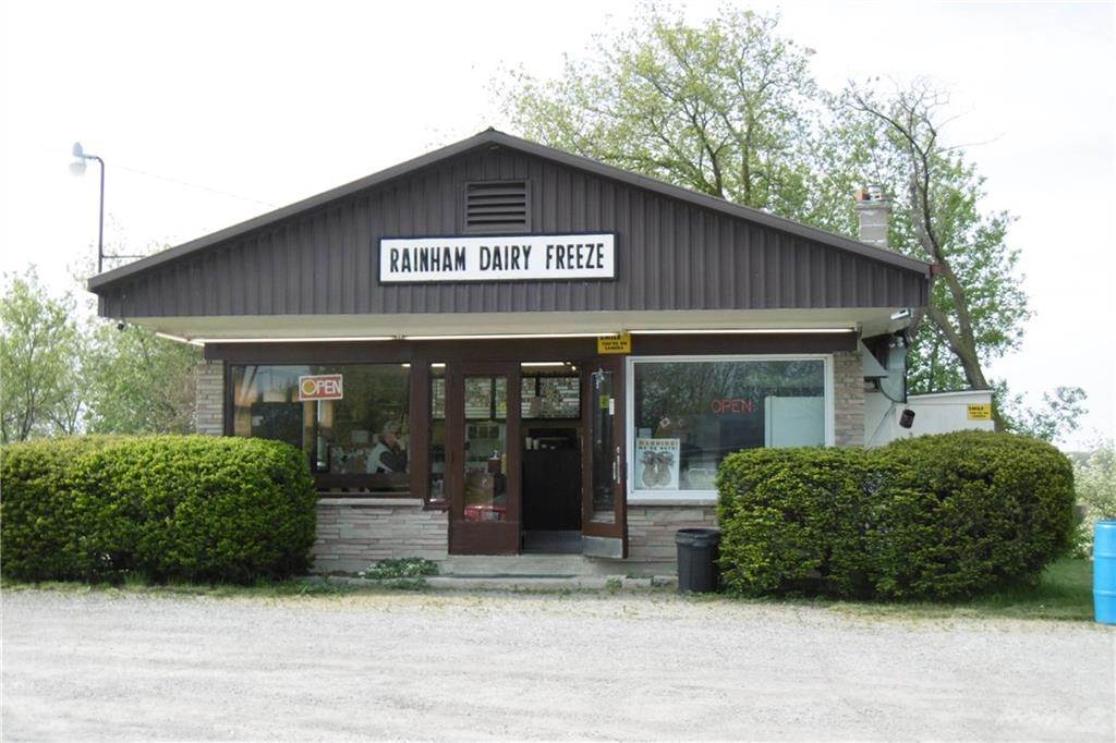 Rainham Dairy Freeze Inc | 4875 Rainham Rd, Selkirk, ON N0A 1P0, Canada | Phone: (905) 776-1888