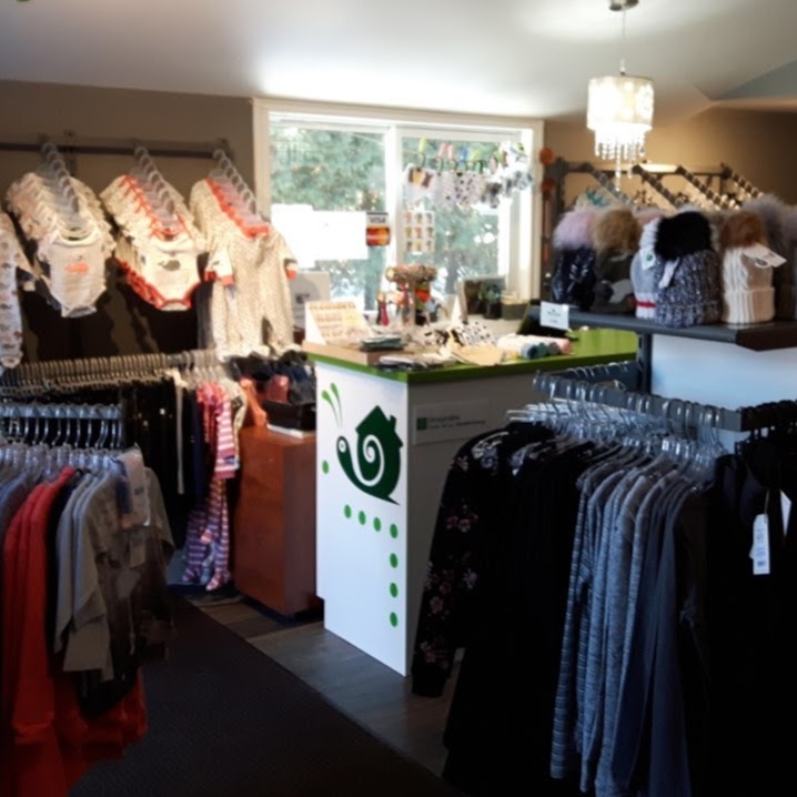 Boutique aux Petits Trésors | 40 Rue Jean-Paul II, Magog, QC J1X 1E3, Canada | Phone: (819) 868-6707