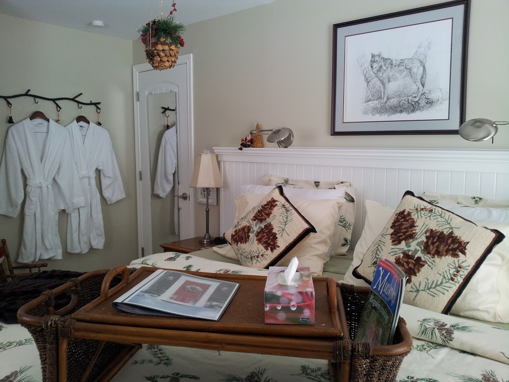 Four Ninety Muskoka | 490 Phillip St E, Gravenhurst, ON P1P 1M4, Canada | Phone: (905) 717-0172