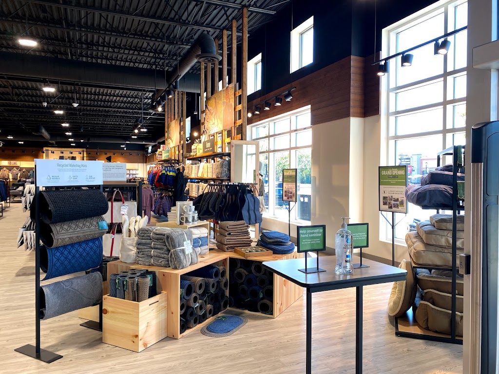 L.L.Bean | Dartmouth Crossing, 174 Hector Gate, Dartmouth, NS B3B 0C6, Canada | Phone: (902) 493-3489