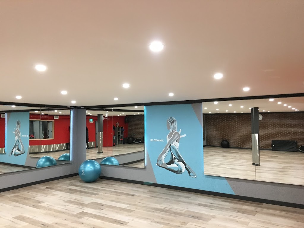 Vive Fitness 24/7 Truscott Mississauga | 2425 Truscott Dr, Mississauga, ON L5J 2B4, Canada | Phone: (905) 916-8483