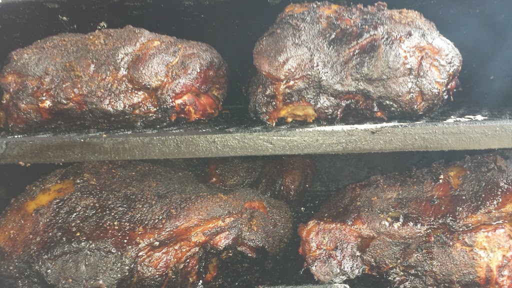 Hammers House of Hog | 6607 Main St, Oliver, BC V0H 1T0, Canada | Phone: (250) 535-3700