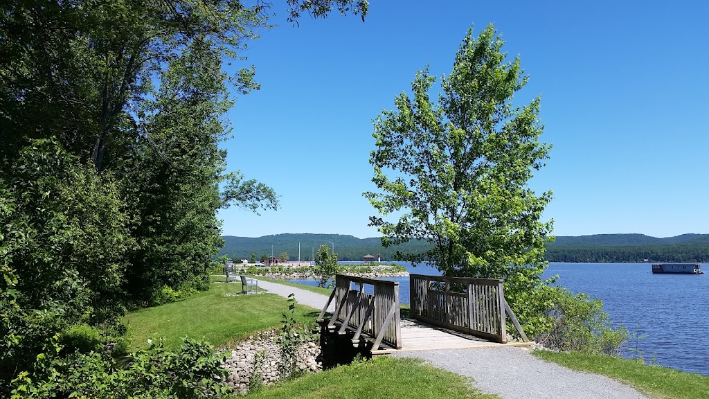 Deep River Yacht and Tennis Club | 34 Pier Rd, Deep River, ON K0J 1P0, Canada | Phone: (613) 775-0242