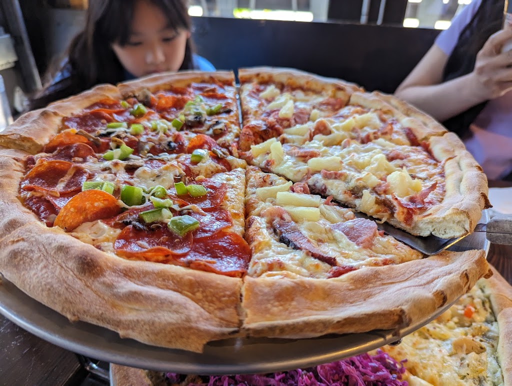 Riders Pizza | 2738 Dunsmuir Ave, Cumberland, BC V0R 1S0, Canada | Phone: (250) 400-7433