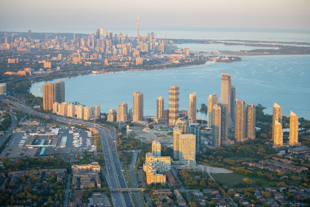 First Class Drones | 317 Adelaide St W #1001, Toronto, ON M5V 1P9, Canada | Phone: (647) 309-3044