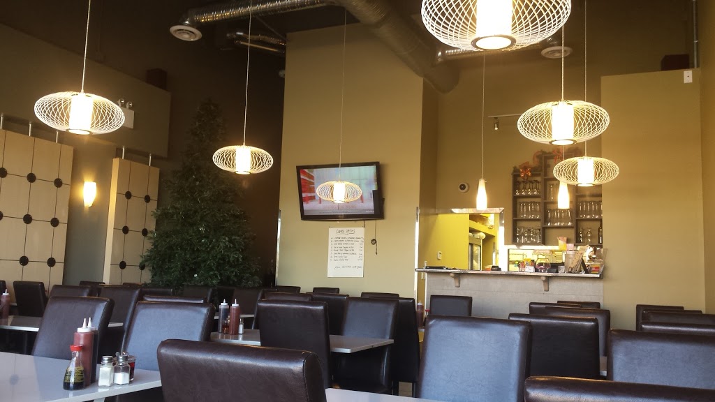 Tiffs Vietnamese Restaurant | 201-207 19 Ave, Leduc, AB T9E, Canada | Phone: (780) 979-9492