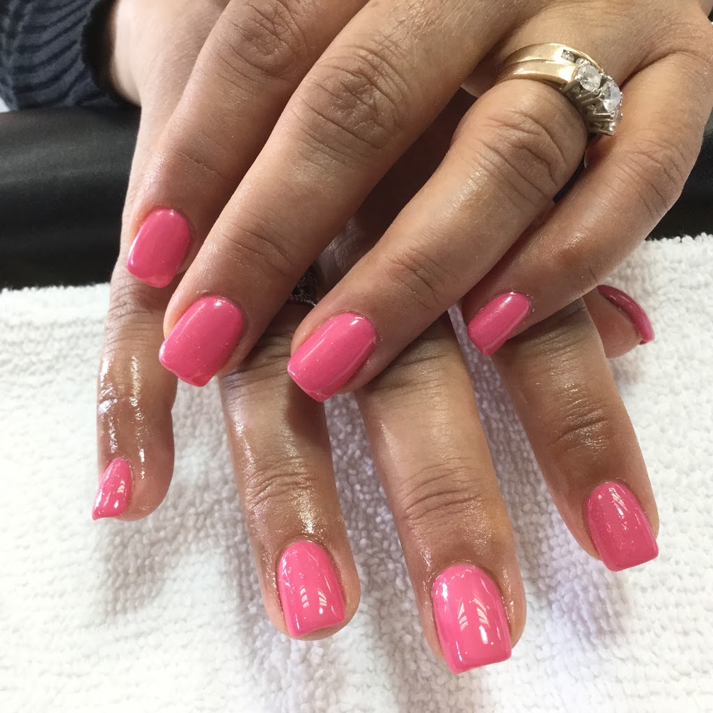 Beyond Nails & Spa | 15570 Yonge St #7, Aurora, ON L4G 1P2, Canada | Phone: (905) 841-9343
