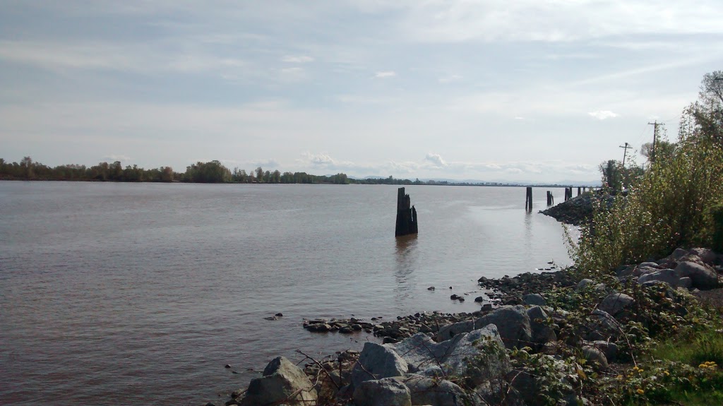 Woodward’s Landing | 11551 Dyke Rd, Richmond, BC V7A 4X8, Canada | Phone: (604) 241-1557
