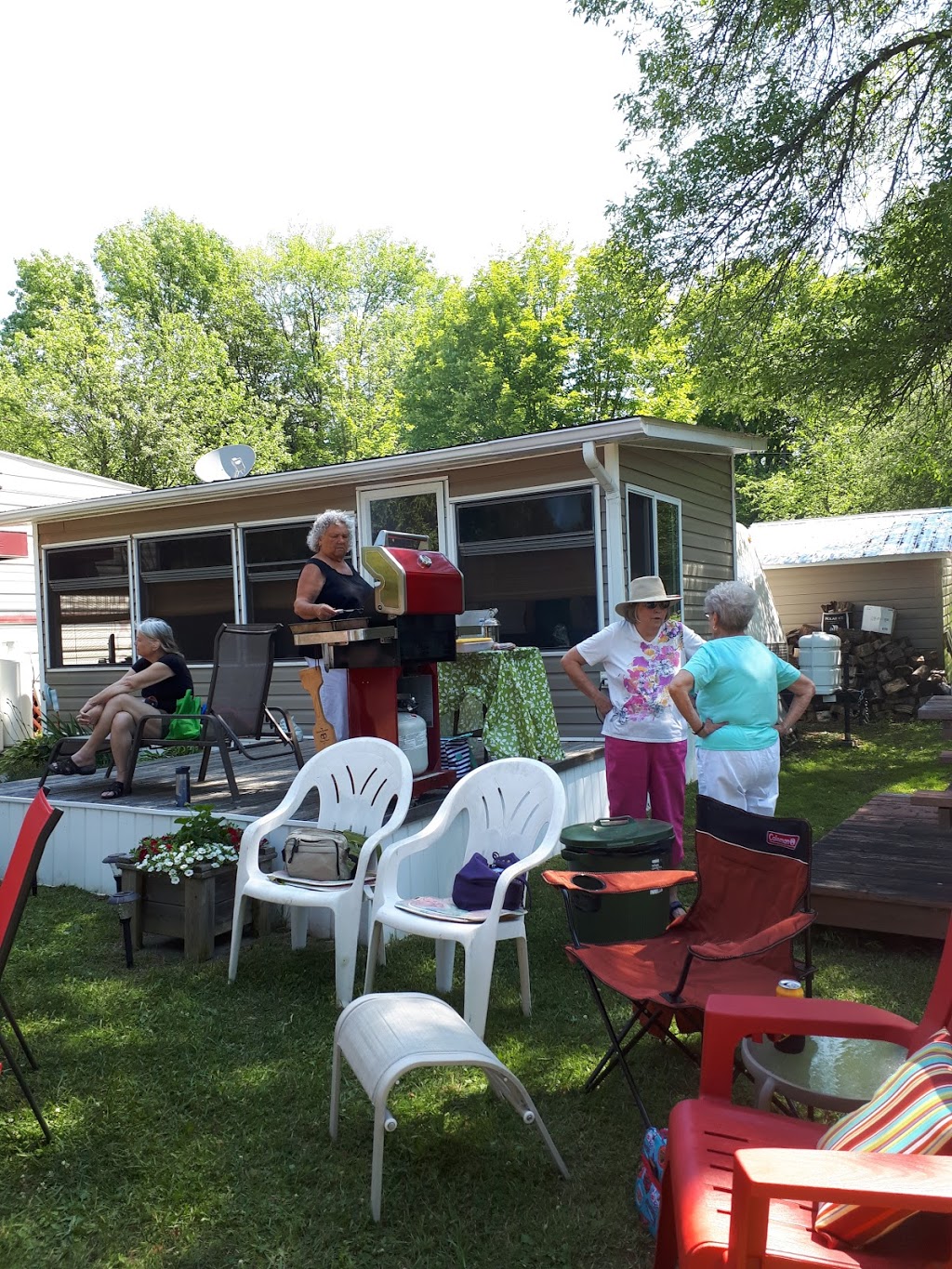 Bass Lake Campground | 2 B12 Rd, Lombardy, ON K0G 1L0, Canada | Phone: (613) 283-6893