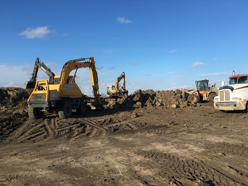 R & M Equipment Rentals 1989 Ltd | 6656 Provincial Trunk Hwy 9, Lockport, MB R1A 3H3, Canada | Phone: (204) 482-7157
