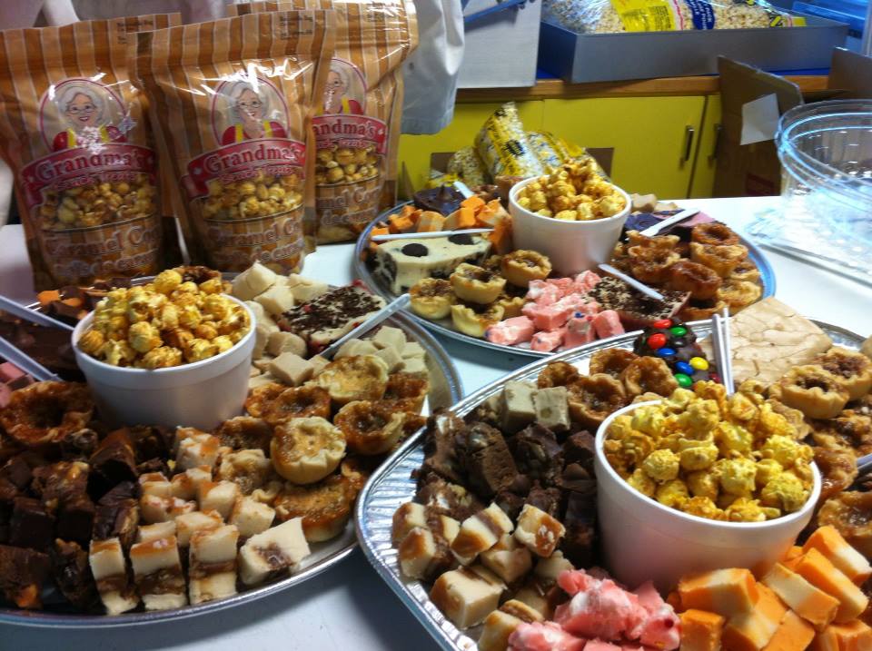 Grandmas Beach Treats | 1014 Mosley St, Wasaga Beach, ON L9Z 2G7, Canada | Phone: (705) 429-2243