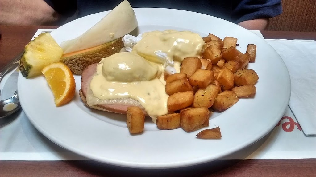 Toujours Mikes | 1 Rue Dufferin, Salaberry-de-Valleyfield, QC J6S 1X9, Canada | Phone: (450) 377-3030