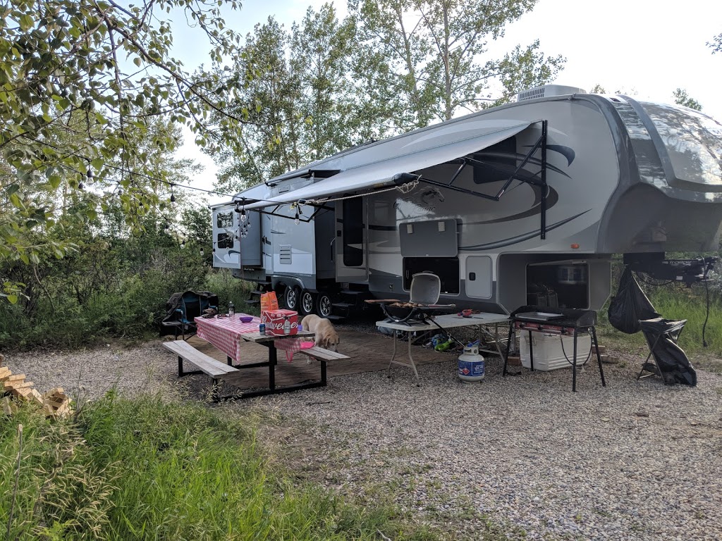 Rangeland RV and Trailer Sales | 292184 Crosspointe Road, Rocky View No. 44, AB T4A 0W2, Canada | Phone: (403) 279-5200