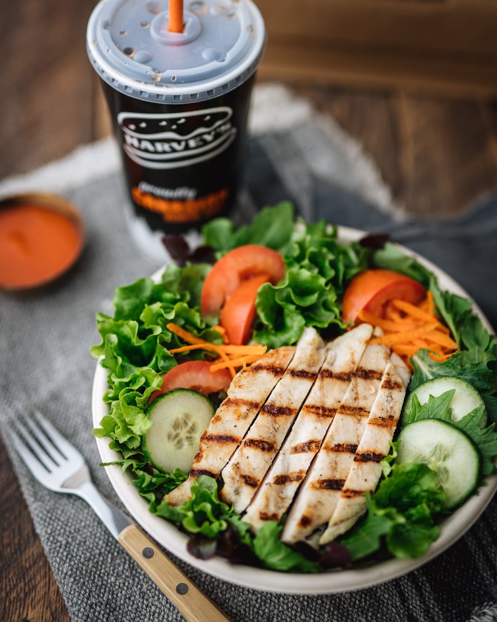 Harveys | 180 Bd Gréber, Gatineau, QC J8T 6K2, Canada | Phone: (819) 243-3024