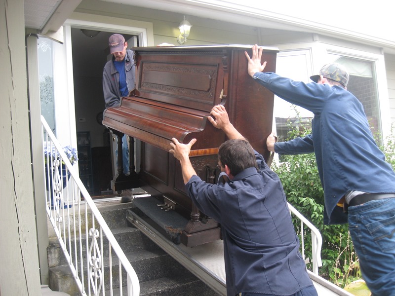 The Delta Movers | 135 Skyview Springs Gardens, Calgary, AB T3N 0B5, Canada | Phone: (403) 473-8089