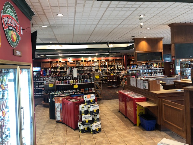 Fin Liquor Store | 7115 138 St #225, Surrey, BC V3W 7T9, Canada | Phone: (604) 590-4819