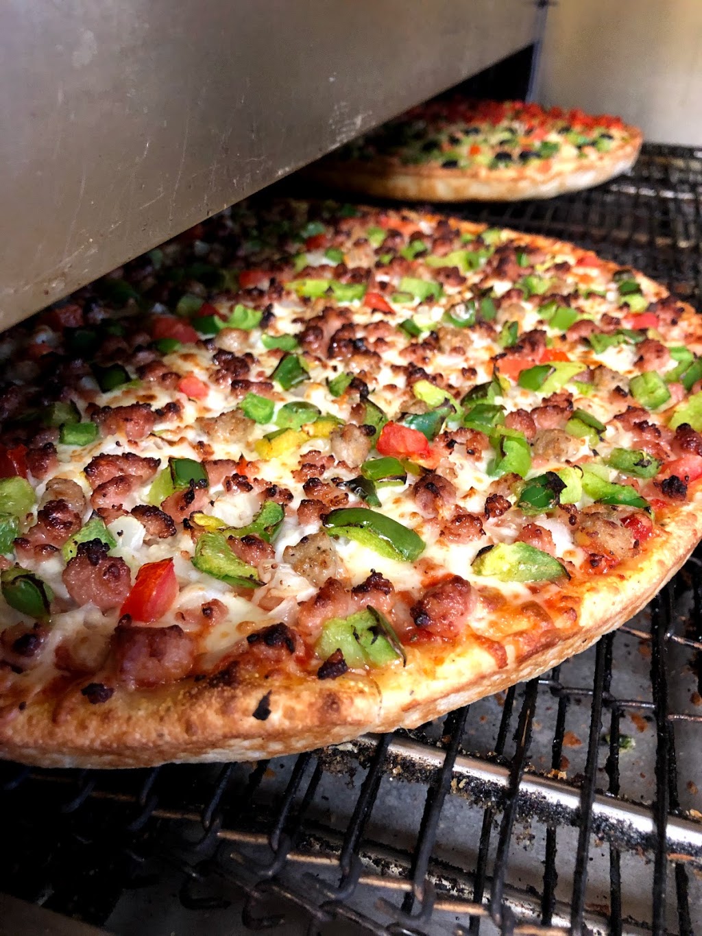 Choice Pizza Ltd | 2901 272 St #102, Aldergrove, BC V4W 3C4, Canada | Phone: (604) 857-9700
